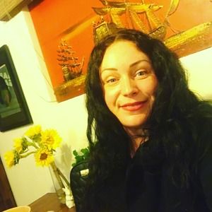 Meet your Posher, Rebecca